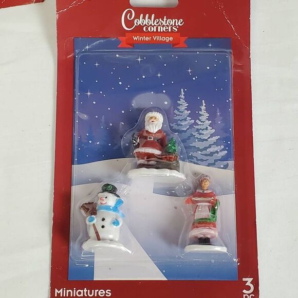 Cobblestone Corners Winter Village Miniatures Set of 4 Packs – 12 Pieces Christm - Picture 3 of 6